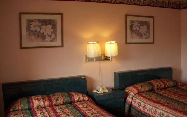 Executive Royal Inn