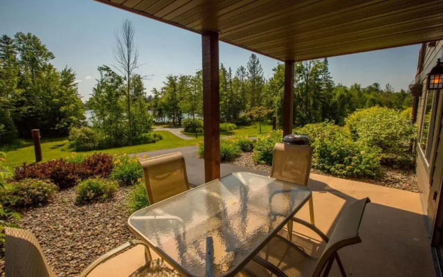 Wild Eagle Lodge