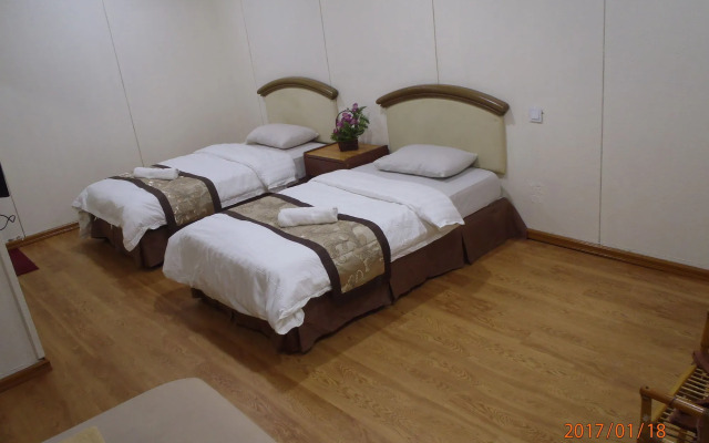 Sabrina Court Hotel