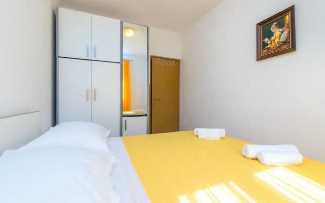 Apartments Jakov