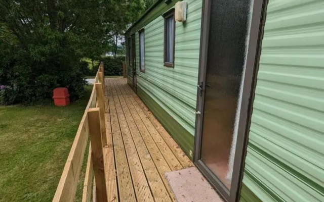 15 Glenfinart Caravan Park
