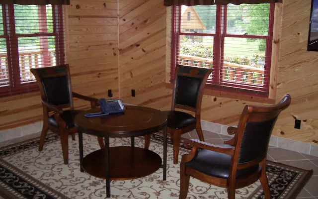 White Oak Lodge & Resort