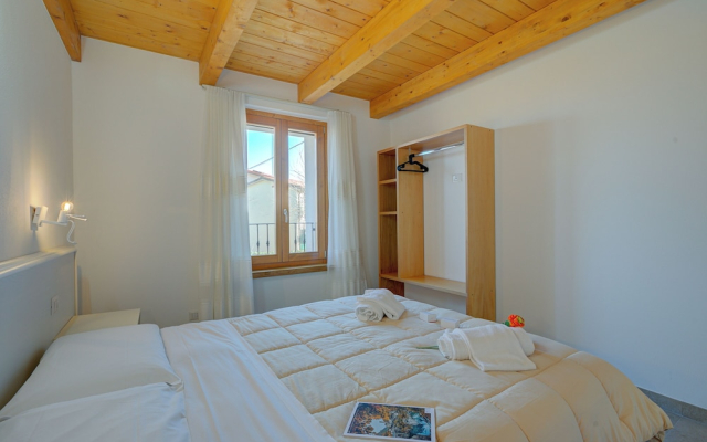 Residenza Lugana Apartments
