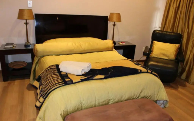 Bokmakierie Country Lodge