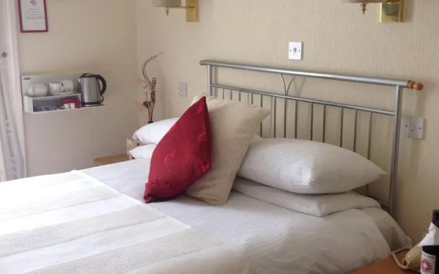 Homesly The George Hotel