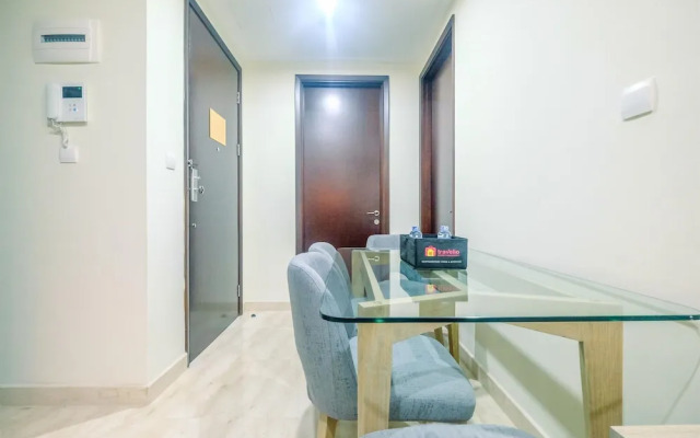 Cozy Stay @ Strategic Place 2BR Menteng Park Apartment