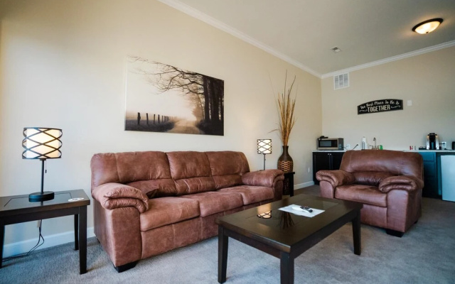 1 Bedroom Lake View Villa- 204