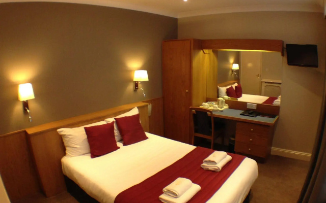 Columbus Hotel