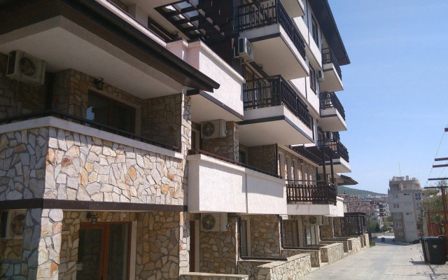Kentavar apartments