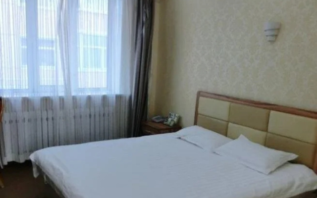 Hulunbuir Longchen Inn