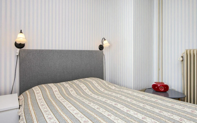 6 Person Holiday Home in Hemmet