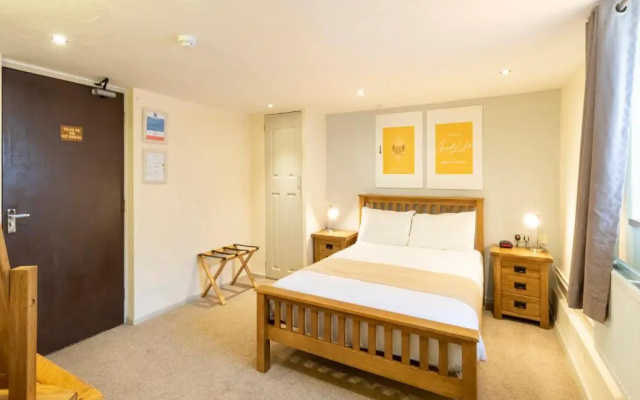 OYO Elm Farm Country House, Norwich Airport