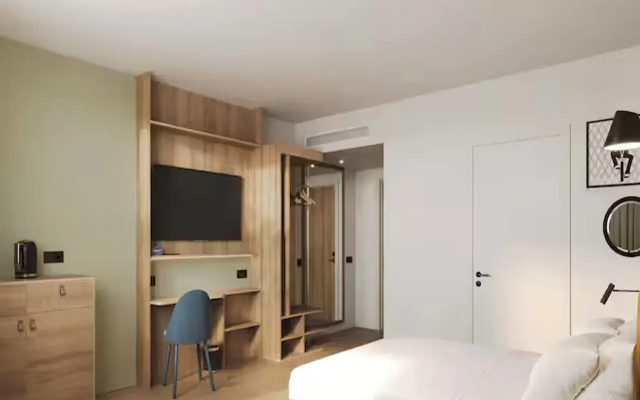 Hampton By Hilton Paris Charles De Gaulle Airport