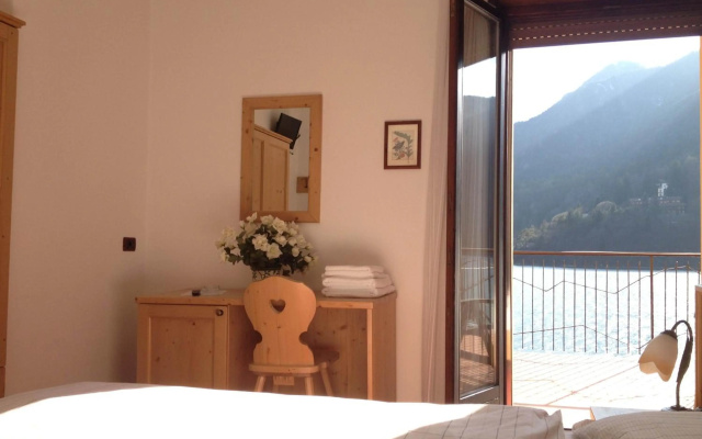 Albergo Mezzolago