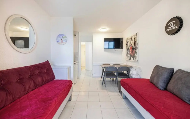 Charming Flat With sea View - 1BR - 2P - Bocca
