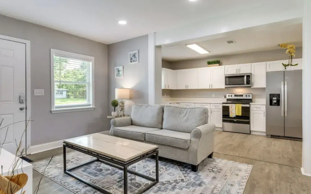 Pensacola Vacation Rental ~ 5 Mi to Beach!