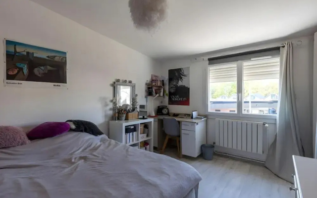 Trackside Retreat - Ideal Base in Le Mans
