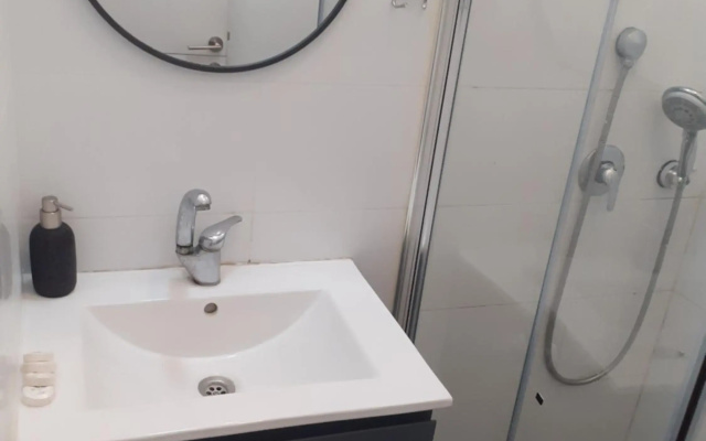 magical apartment close to the Baha'i Gardens