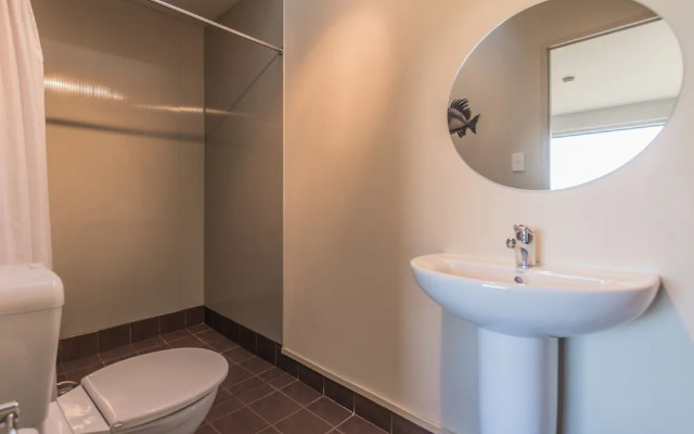 Loch Vista Lake View Villa Accommodation
