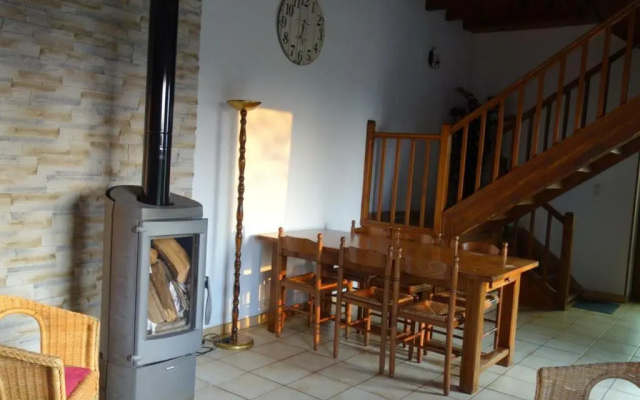 Gîte Notre-Dame-de-Boisset, 3 pièces, 4 personnes - FR-1-496-113