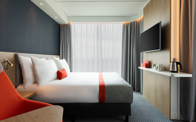 Holiday Inn Express Amsterdam - North Riverside by IHG