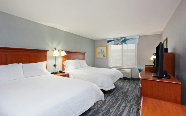Hampton Inn & Suites Clovis-Airport North