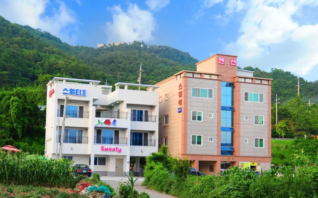 Yeosu Sweety Pension