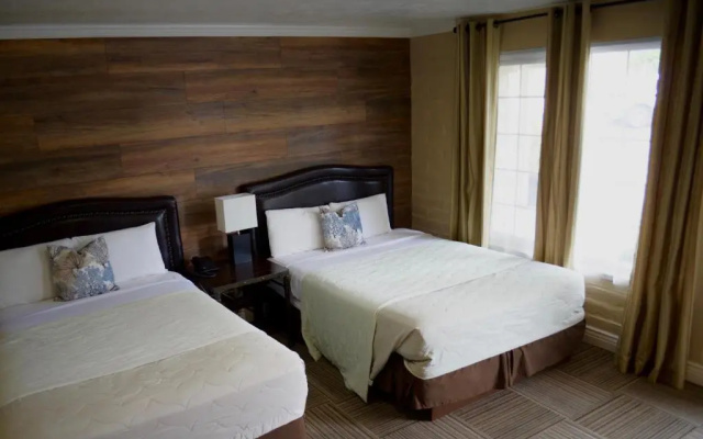 Inn By the Bay Monterey