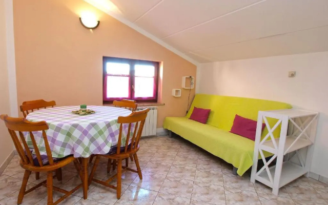 Apartments Orange 994