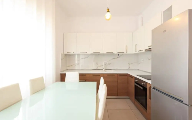 Perla Apartment 001 in Plazhi San Pietro
