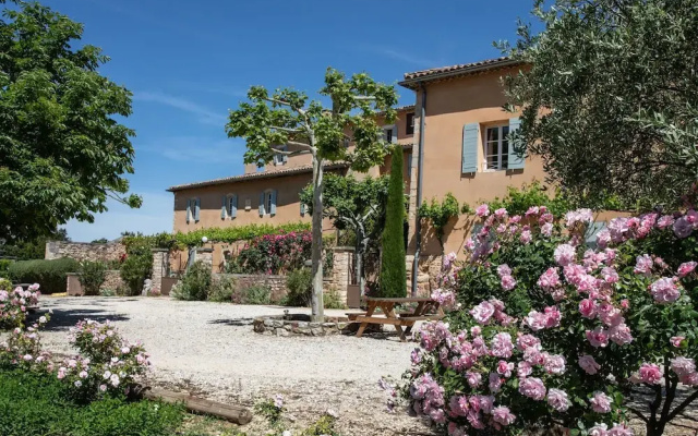 The Awning Housecosy Holiday Home in Rustrel With Swimming Pool