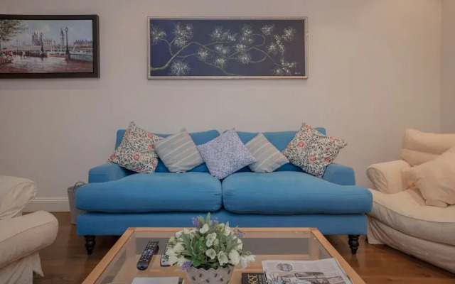 Garden Flat in Shepherds Bush