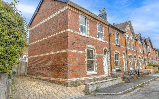 The Terrace - Light Bright Characterful Near Beaches
