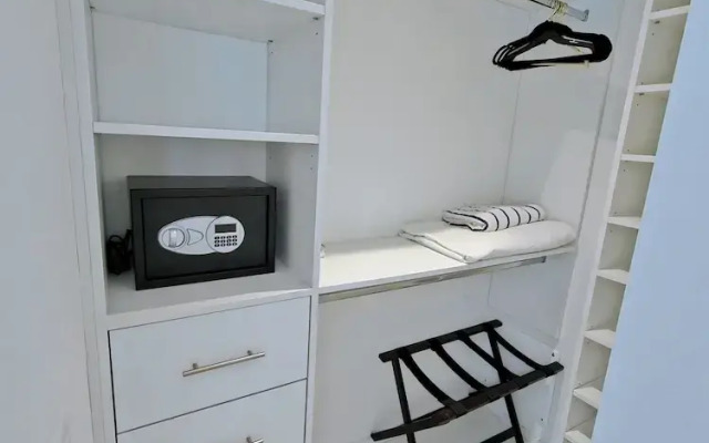Smart Brickell Condos Free Parking by Cielo Stays