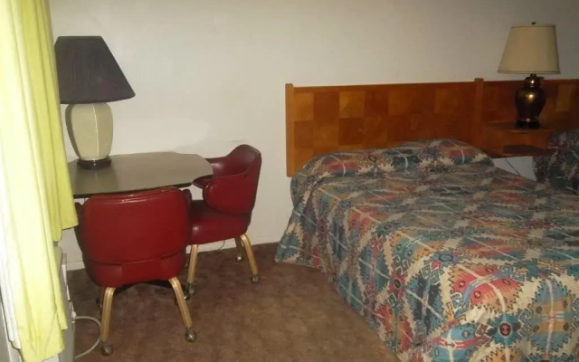 Hillside Inn