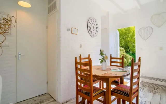 Bungalow in Noordwijk Near Beaches