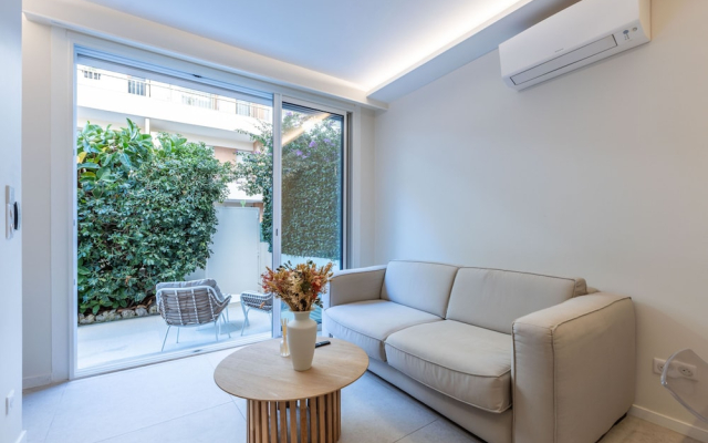 2 Chambres-terrasse-pointe Croisette A2b267