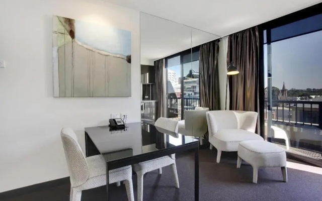MainStay Suites Hawthorn
