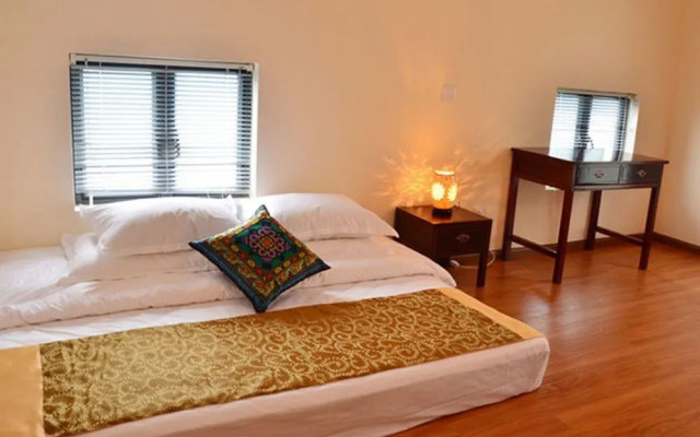 Sweetome Vacation Rentals (Erhai Longwan)