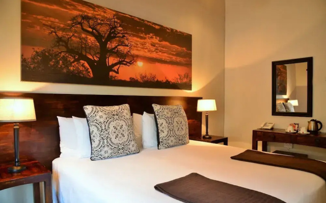 Bushveld Terrace Safari Hotel, Lodge & Spa