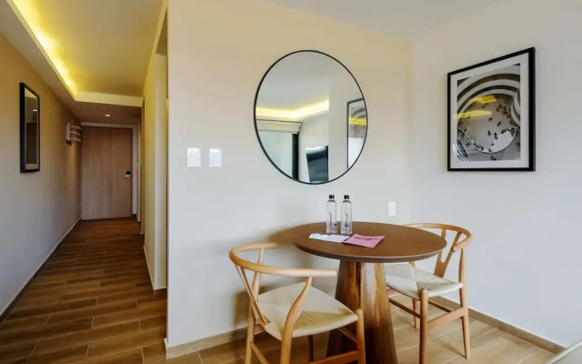 w Stylish Loft w/ Balcony in Colima