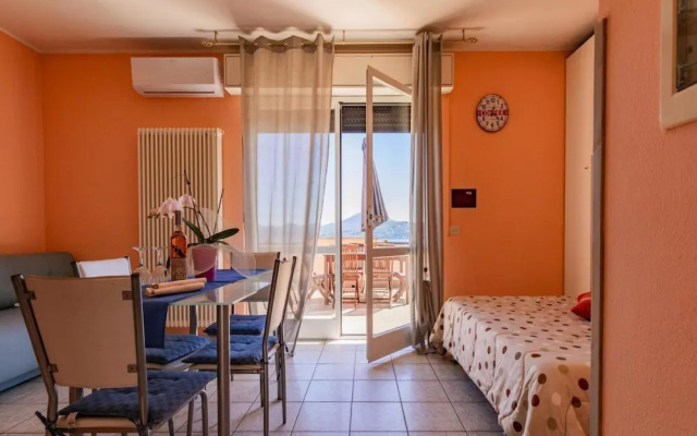 Residence Casa & Vela With Private Beach, Oggebbio