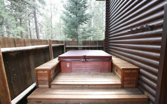 3 Blue Grouse-AC-5BR/3BA