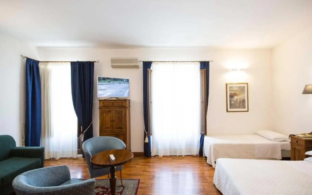 Hotel La Piazzetta