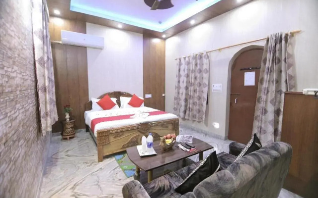 Hotel Rashmi Agra