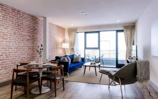 Modern & Stylish 2 bedroom in DTLA