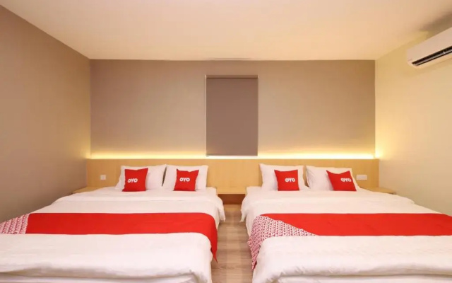 HOTEL 101 Ulu Tiram