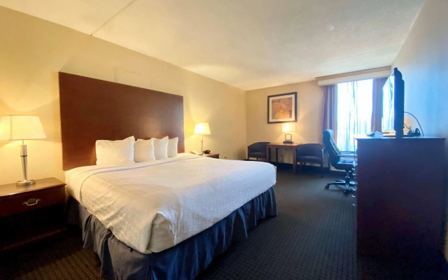 Comfort Inn & Suites Johnson City - Binghamton