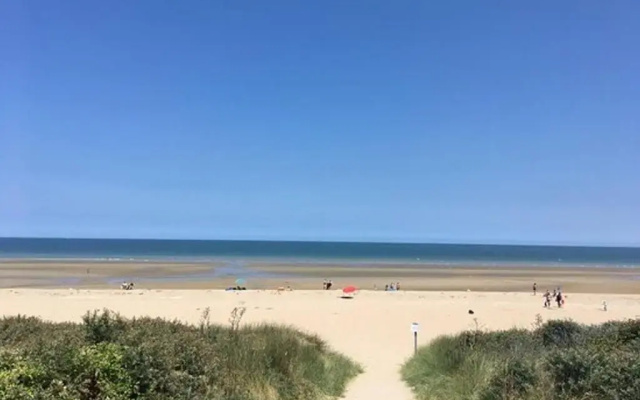 Appartement Merville-Franceville-Plage, 1 pièce, 4 personnes - FR-1-465-37