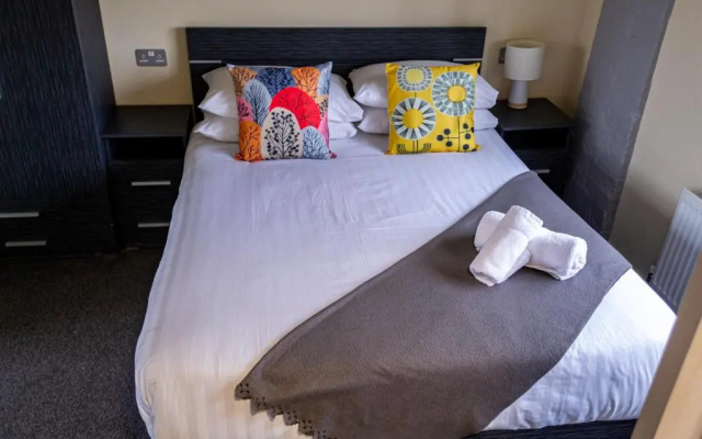 Potbank Aparthotel